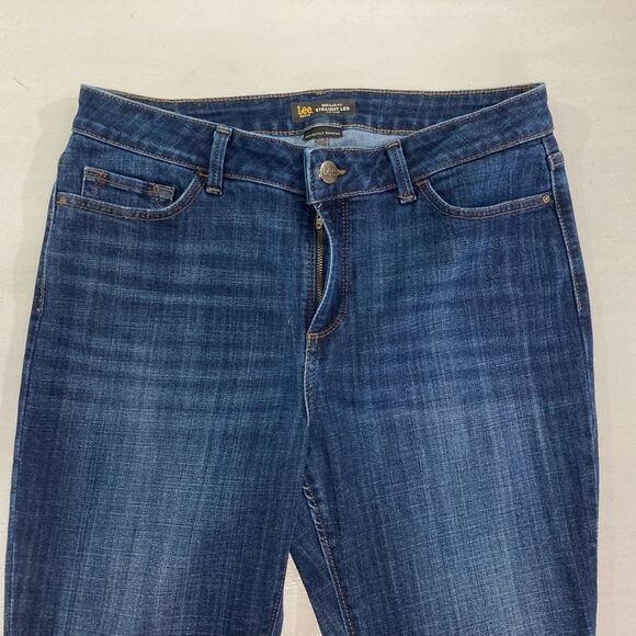Lee Jeans Women’s 12P Blue Denim Mid Rise Regular Fit Straight Leg Classic - Picture 4 of 11